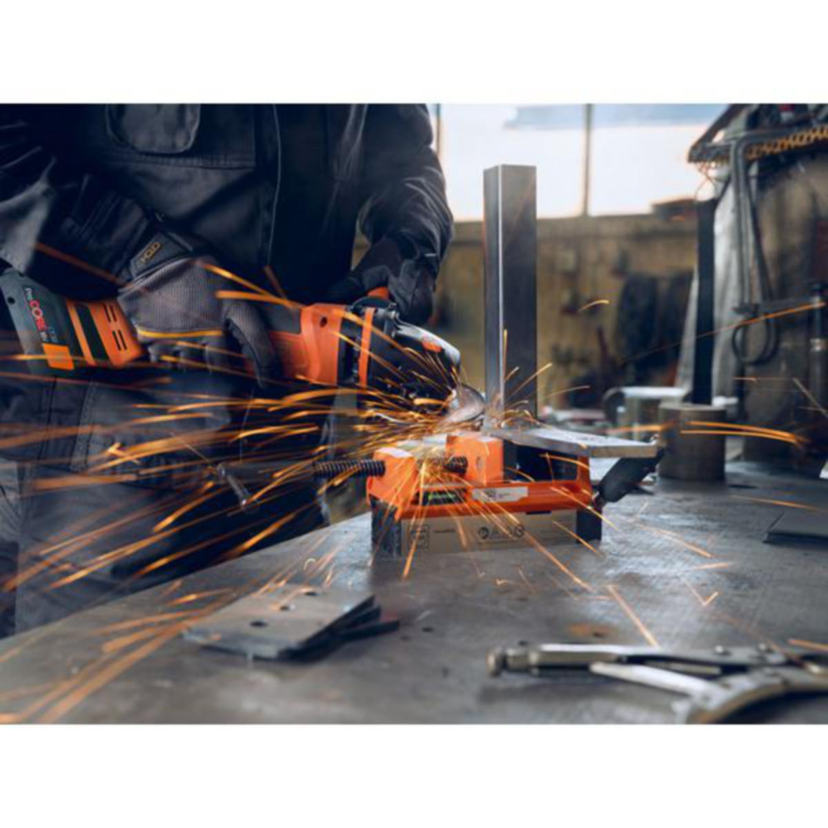 SKU 70639743 extra (syncimg k=8765294c570a)