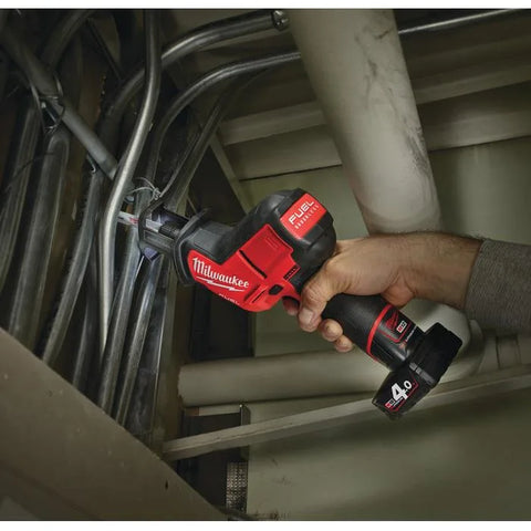 Bajonettsag M12 CHZ-402C Milwaukee 12V 4.0Ah koffert (322835)
