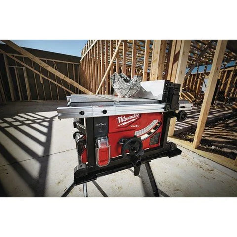 Bordsirkelsag M18 FTS210-121B Milwaukee 18V 12.0Ah Ø210mm (648035)