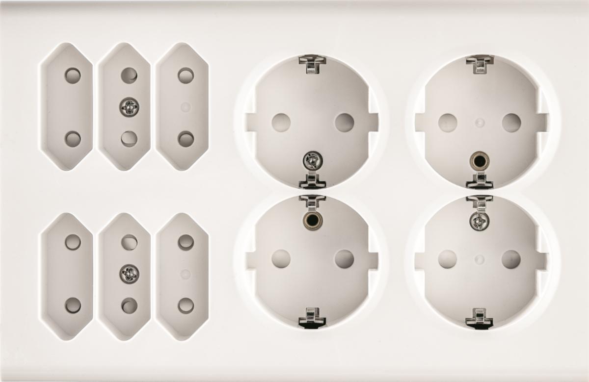 Påvegg stikk 4xSchuko med jord og barnevern - 16