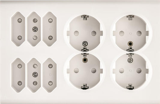 Påvegg stikk 4xSchuko med jord og barnevern - 16