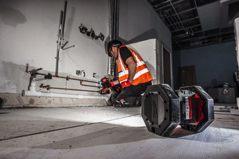 Arbeidslampe M18 AL-0 Milwaukee 18V 1500 lumen solo (322858)