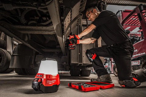Arbeidslampe M18TAL0 Milwaukee Solo (507277)