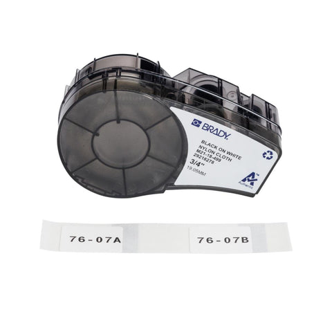 Etiketter Nylon Brady M210