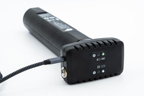 Batterilader Blueye til smartbatteri - Blueye Robotics