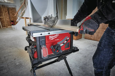 Bordsirkelsag M18 FTS210-121B Milwaukee 18V 12.0Ah Ø210mm (648035)