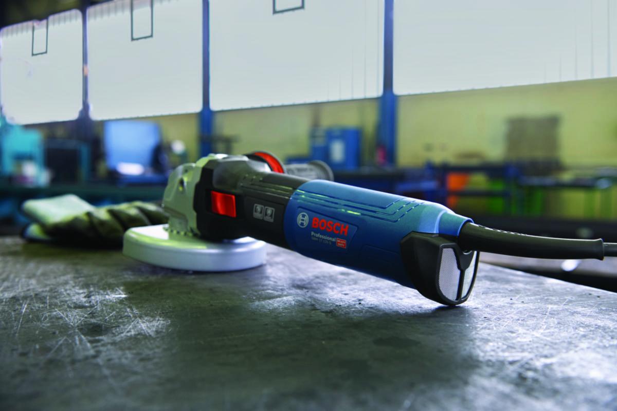 Vinkelsliper Bosch GWS 17-150 S fra BOSCH