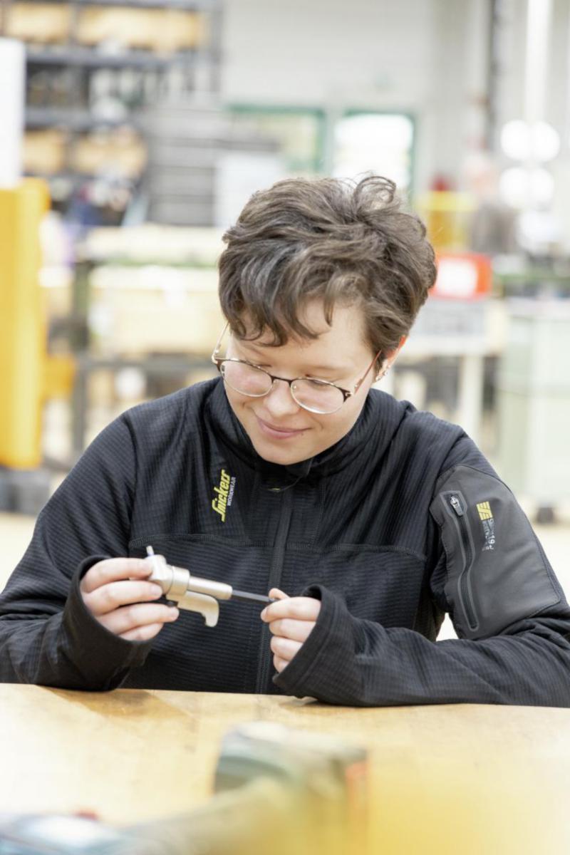 Vinkelskruetrekker Wiha 14Nm