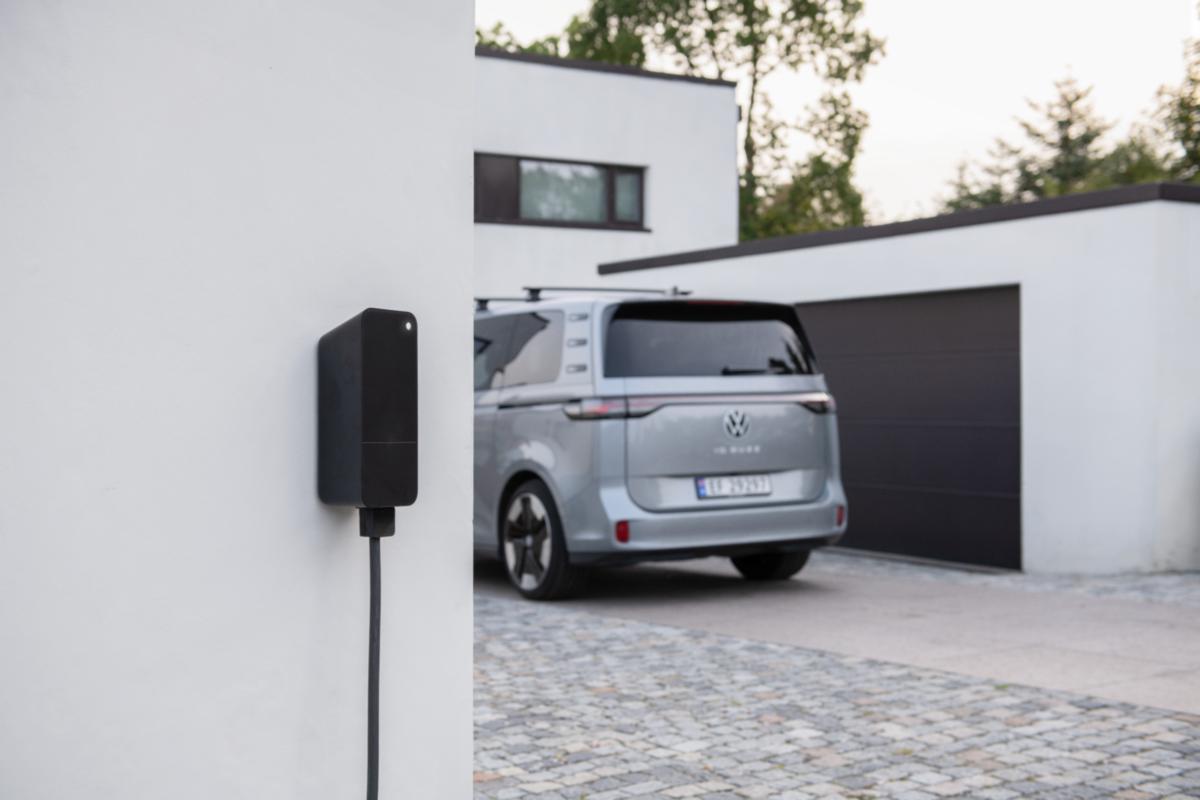 Ladestasjon amina S 14kW