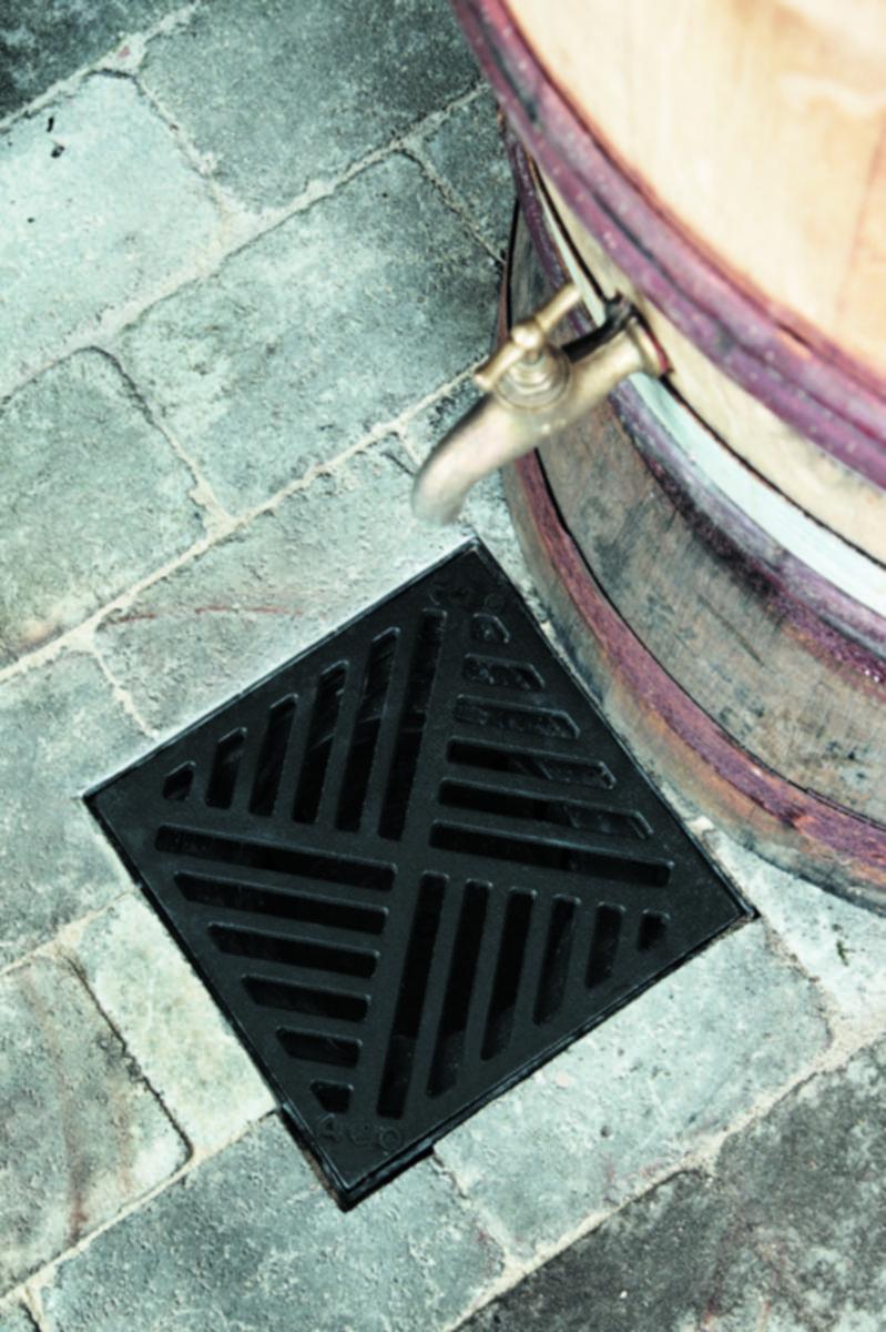 ACO Self Euroline endevegg