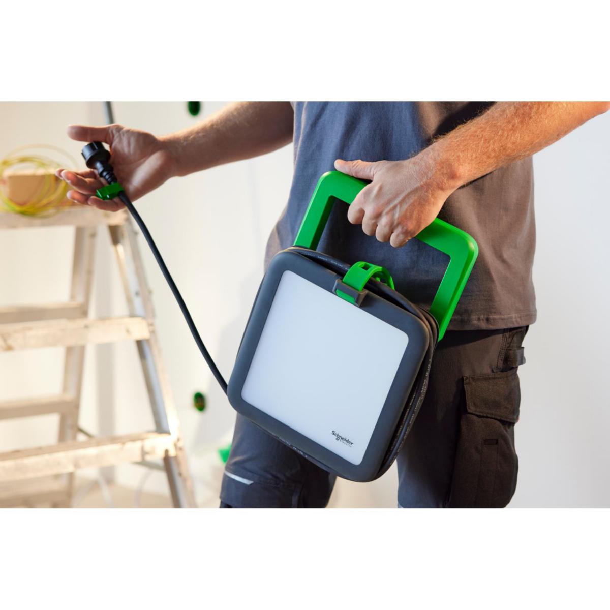 Arbeidslampe 55W 6800lm IP54 - Schneider Electric
