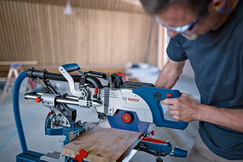 Kapp/gjæringssag GCM 18V-216 Bosch 18V Solo 216mm (46727085)
